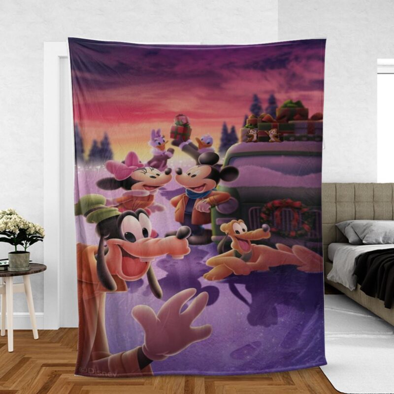 Disney Family Mickey Mouse And Friend Gift For Fan Comfy Sofa Throw Blanket Gift