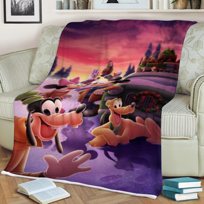 Disney Family Mickey Mouse And Friend 5 Fan Gift