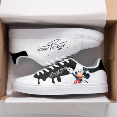 Tennis Shoes