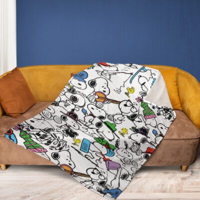Snoopy Woodstock Peanuts Fan Gift, Snoopy Woodstock Peanuts Gift, Snoopy Woodstock Peanuts Comfy Sofa Throw Blanket Gift 2 Snoopy Woodstock Peanuts Comfy Sofa Throw Blanket Gift