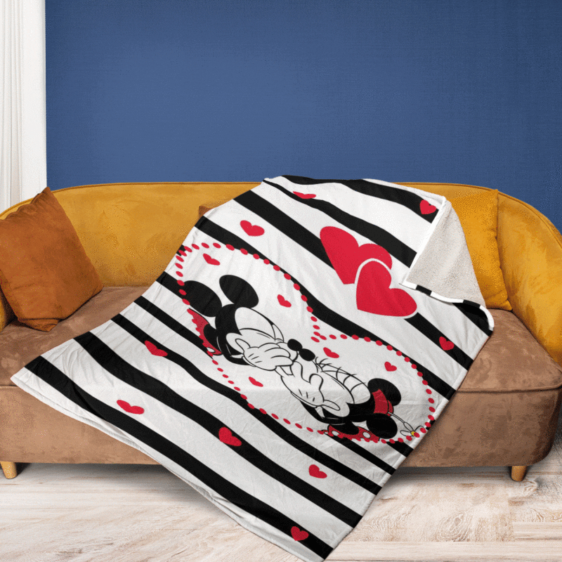 Sweet Love Couple Mickey Mouse Minnie Mouse Disney Cartoon A12 Gift For Fan Comfy Sofa Throw Blanket Gift 2
