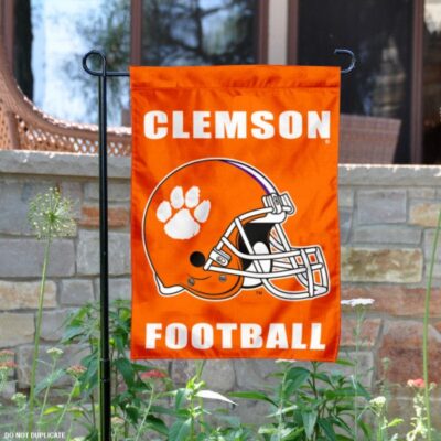 Clemson Tigers Football Helmet Garden Banner GF00162