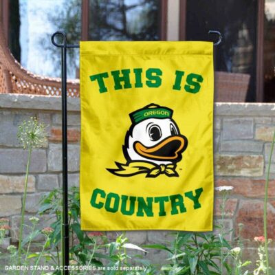 Oregon Ducks Country Garden Flag GF00715