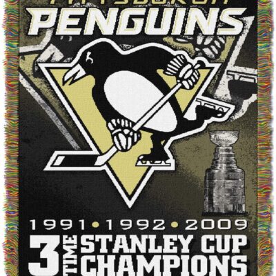 NHL Chicago Blackhawks Homefield Ice Advantage Woven Tapestry Throw