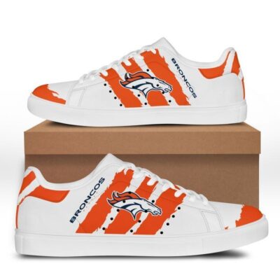 Tennis Shoes