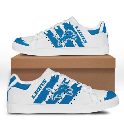 Tennis Shoes