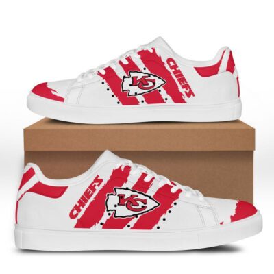 Tennis Shoes