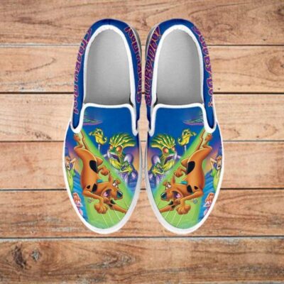Scooby Doo Lovers 5 Slip On Shoes