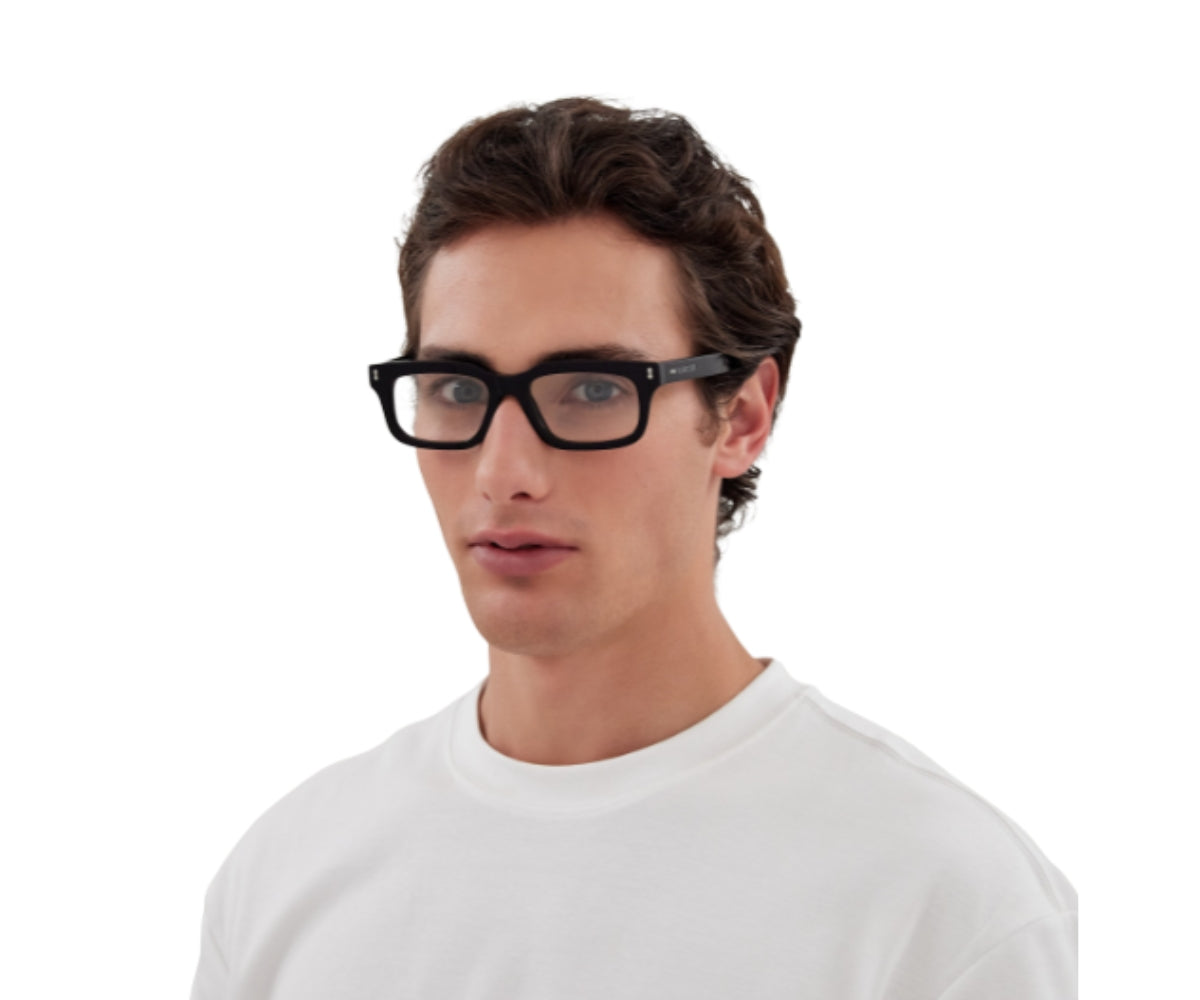GUCCI_1711S_001CLIPON_53_model_2.jpg GUCCI 1711S 001CLIPON 53 model 2
